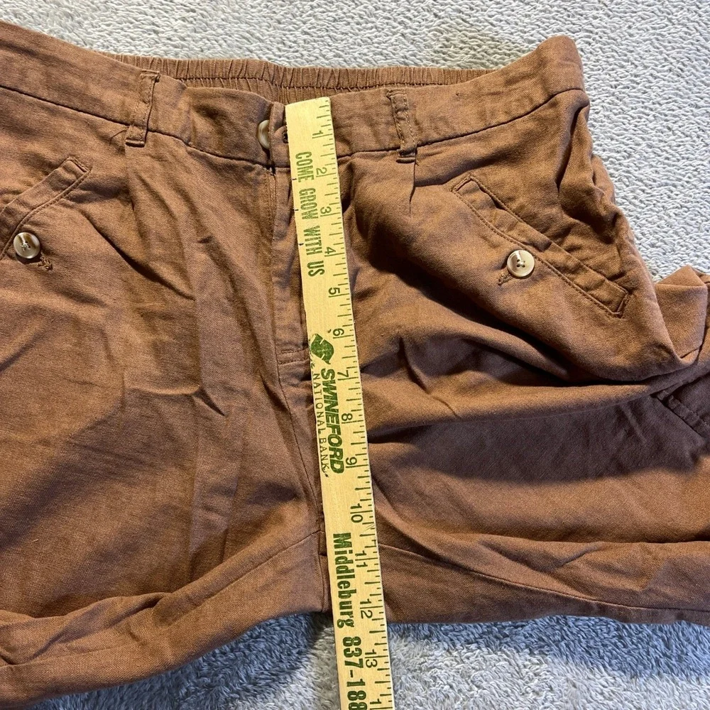 Cato Women's Brown Linen‎ Blend Cargo Capri Pants Medium Elastic Cargo Pockets